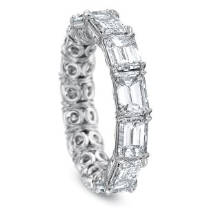Emerald Cut Diamond Eternity Band