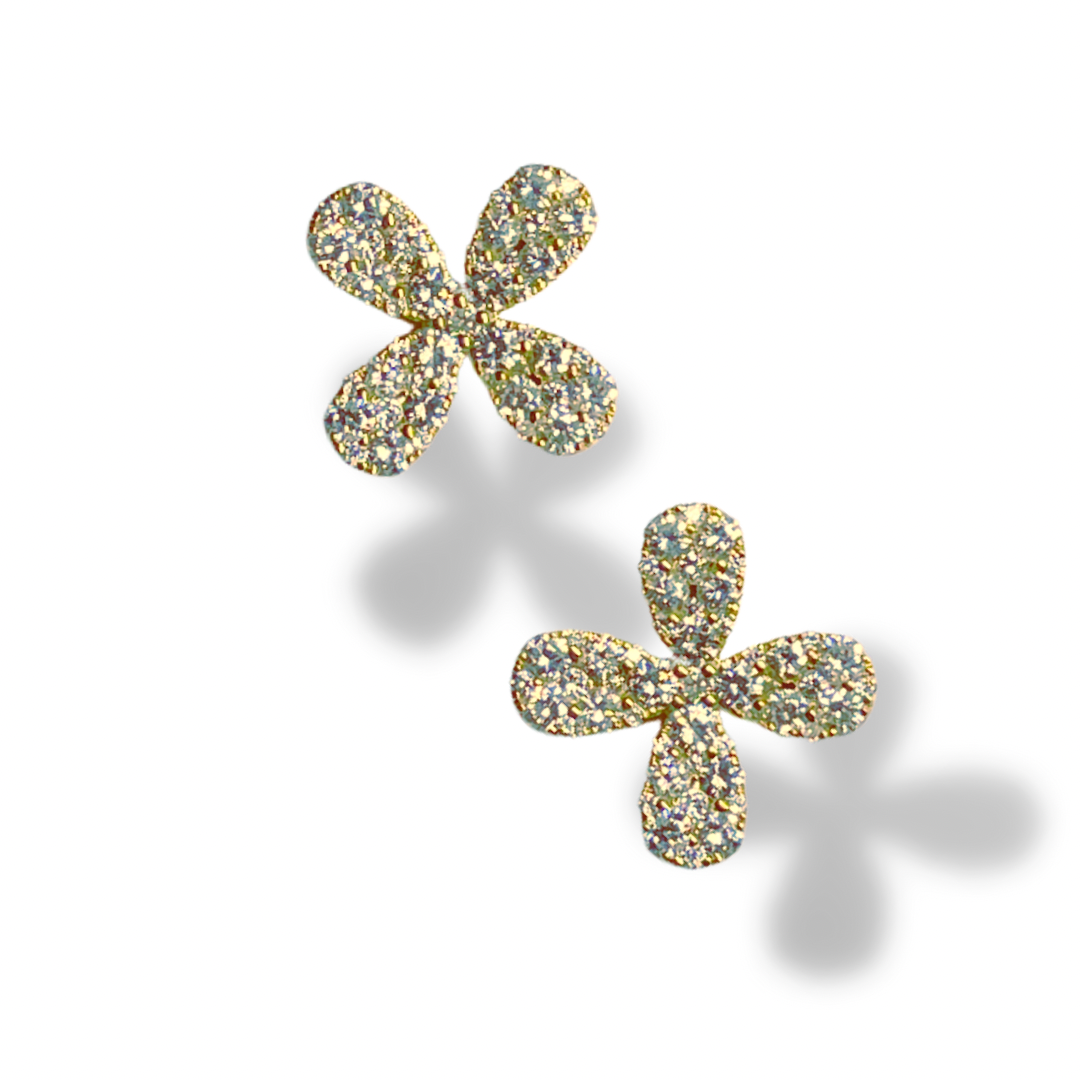 18kt Yellow Gold Diamond Floral Earrings