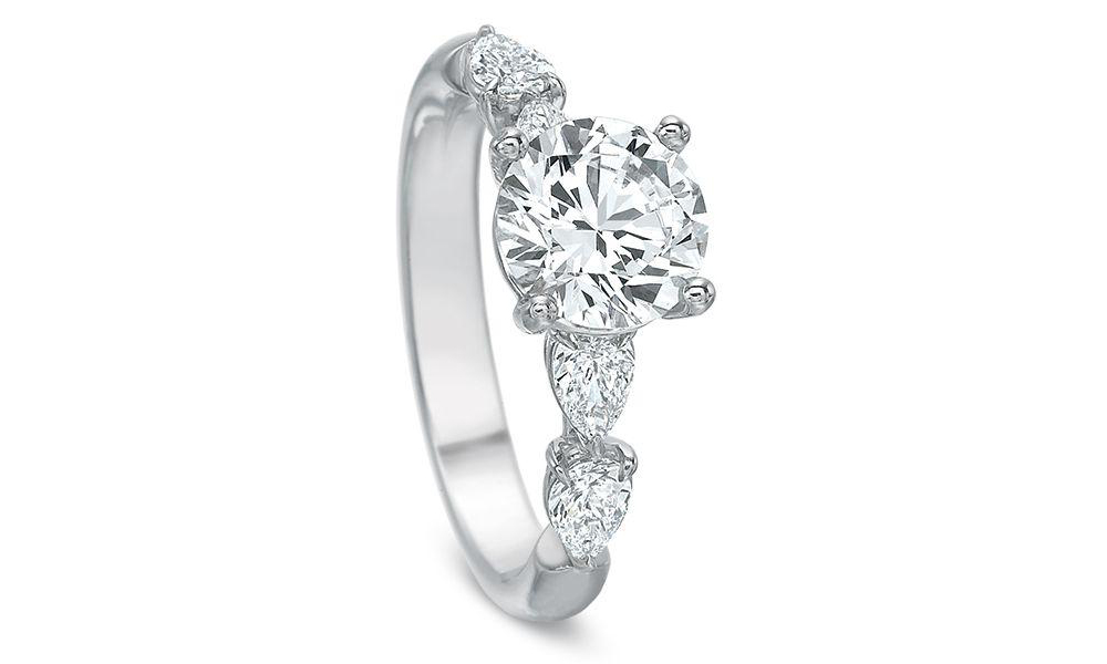 Serena Diamond Engagement Ring