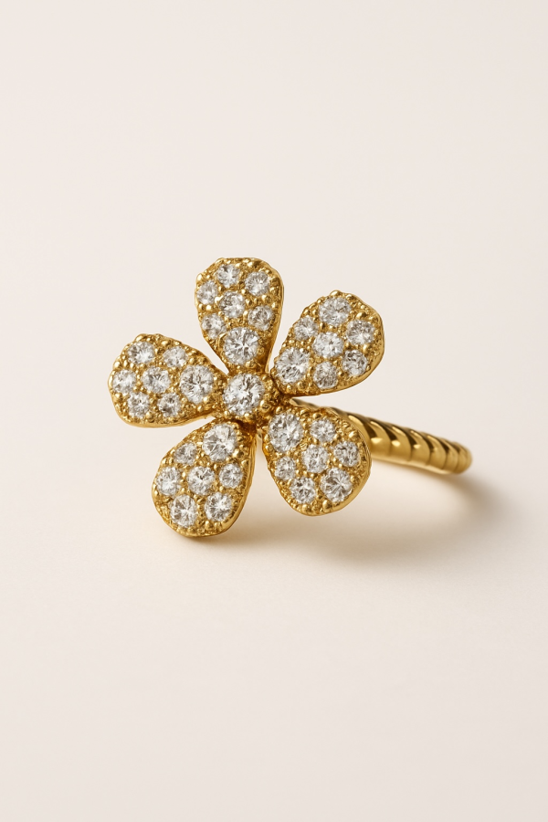Fleur Eternelle Ring