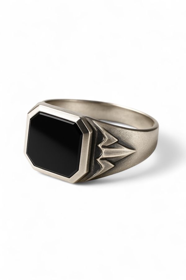 Obsidian Onyx Crest Ring