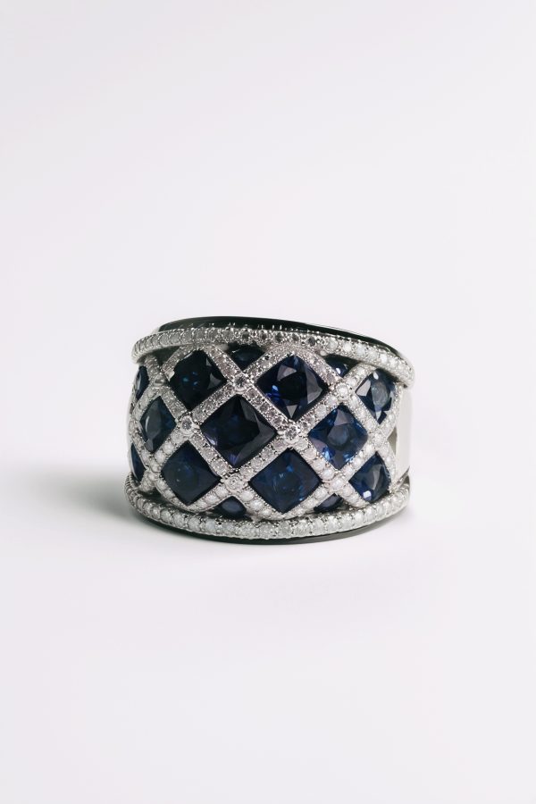 Celestial Knot Band