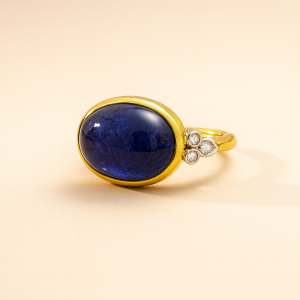 The Verona Emerald Bangle