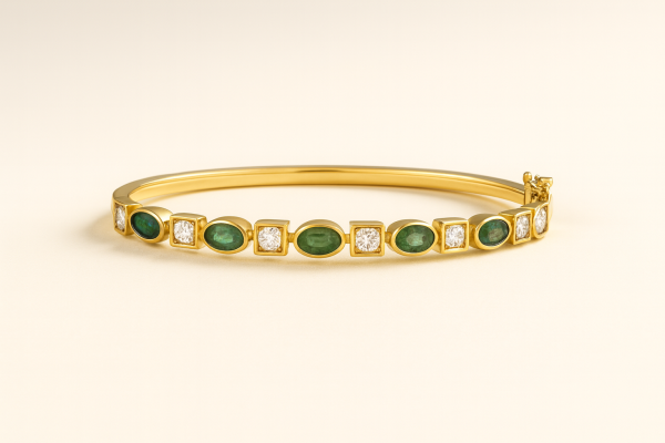 The Verona Emerald Bangle